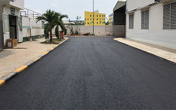 Trải thảm bê tông nhựa nóng
