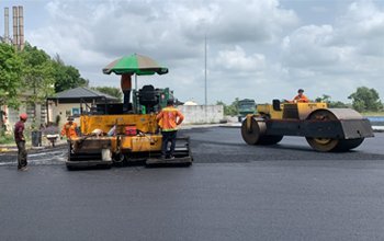 Thi công làm đường nhựa – rải thảm bê tông nhựa nóng tại tphcm