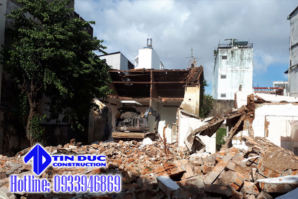 phá dỡ nhà cấp 4 tại tphcm