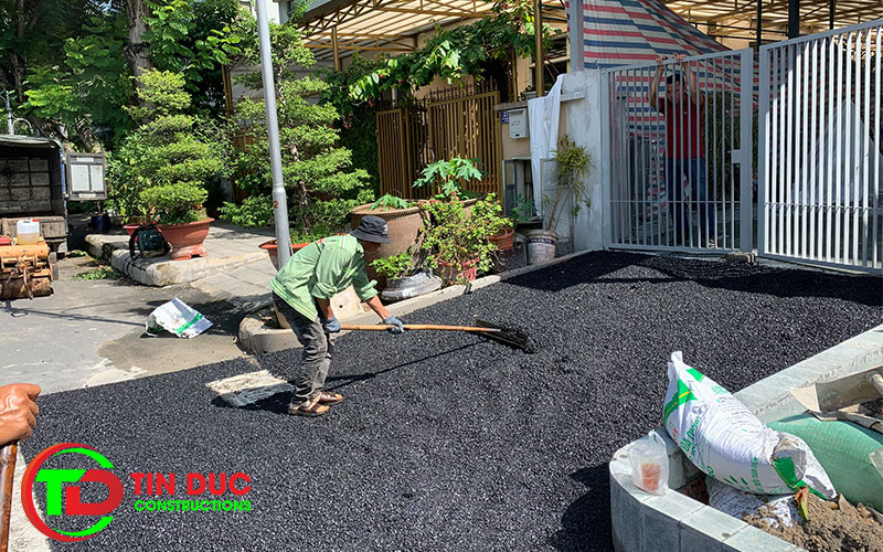 Rải thảm bê tông nhựa nguội