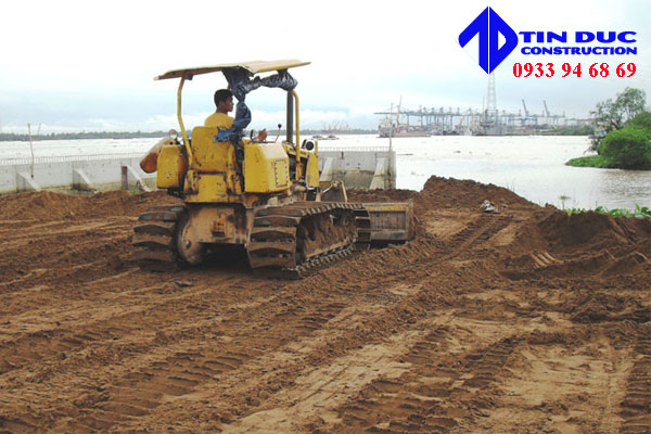Dịch vụ san lấp mặt bằng tại TPHCM